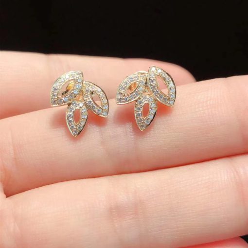 Harry Winston Lily Cluster Small Yellow Gold Diamond Earrings EADYPO1MLC