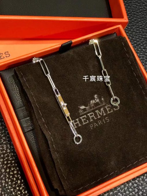 Hermes Paris Tpm Kelly Chaine Earrings White Gold (3)