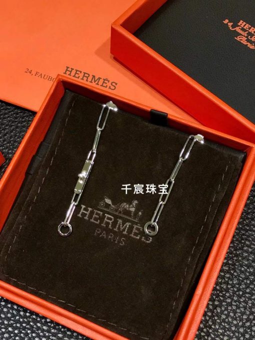 Hermes Paris Tpm Kelly Chaine Earrings White Gold (4)