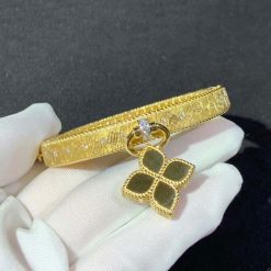 Roberto Coin Venetian Princess Yellow Gold Bangle Bracelet With Diamonds (5)