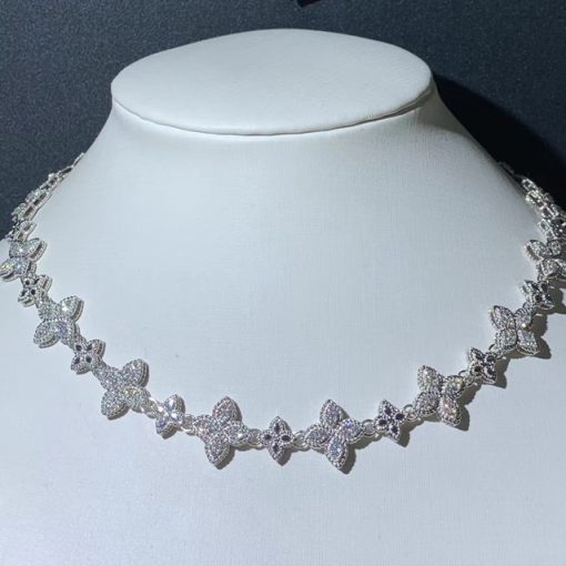 Roberto Coin Princess Flower White Gold Necklace with Diamonds