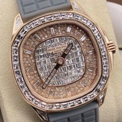 Patek Philippe Aquanaut 5062 450r Luce Haute Joaillerie 18k Rose Gold Diamond Dial (6)