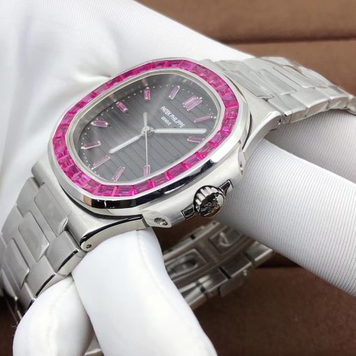 Patek Philippe Nautilus Platinum Ruby Bezel 5711 112p (7)