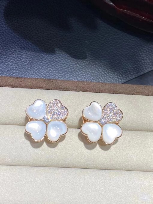 Van Cleef & Arpels Cosmos earrings, medium model 18K rose gold, Diamond, Mother-of-pearl VCARO5BZ00