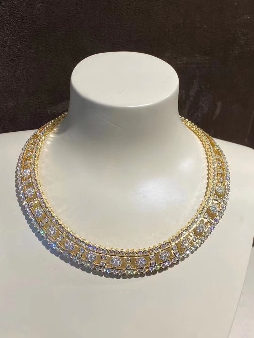 Van Cleef & Arpels Snowflake Necklace Yellow Gold, Diamond VCARO3RR00